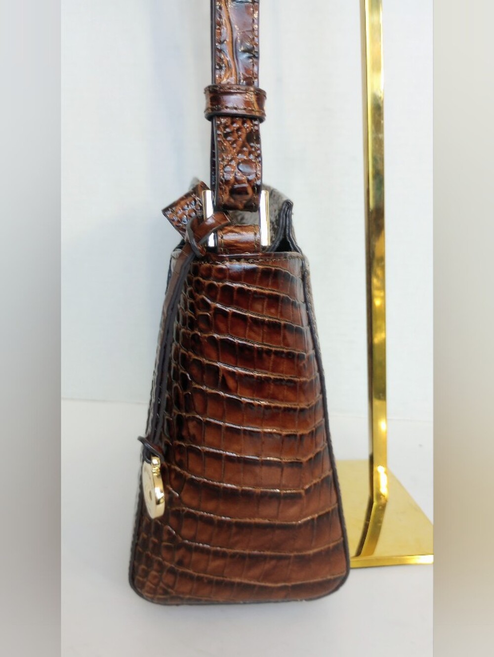 SOLD Brahmin Hillary Pecan Melbourne Croc Embossed Leather Crossbody Bag - Picture 8 of 13